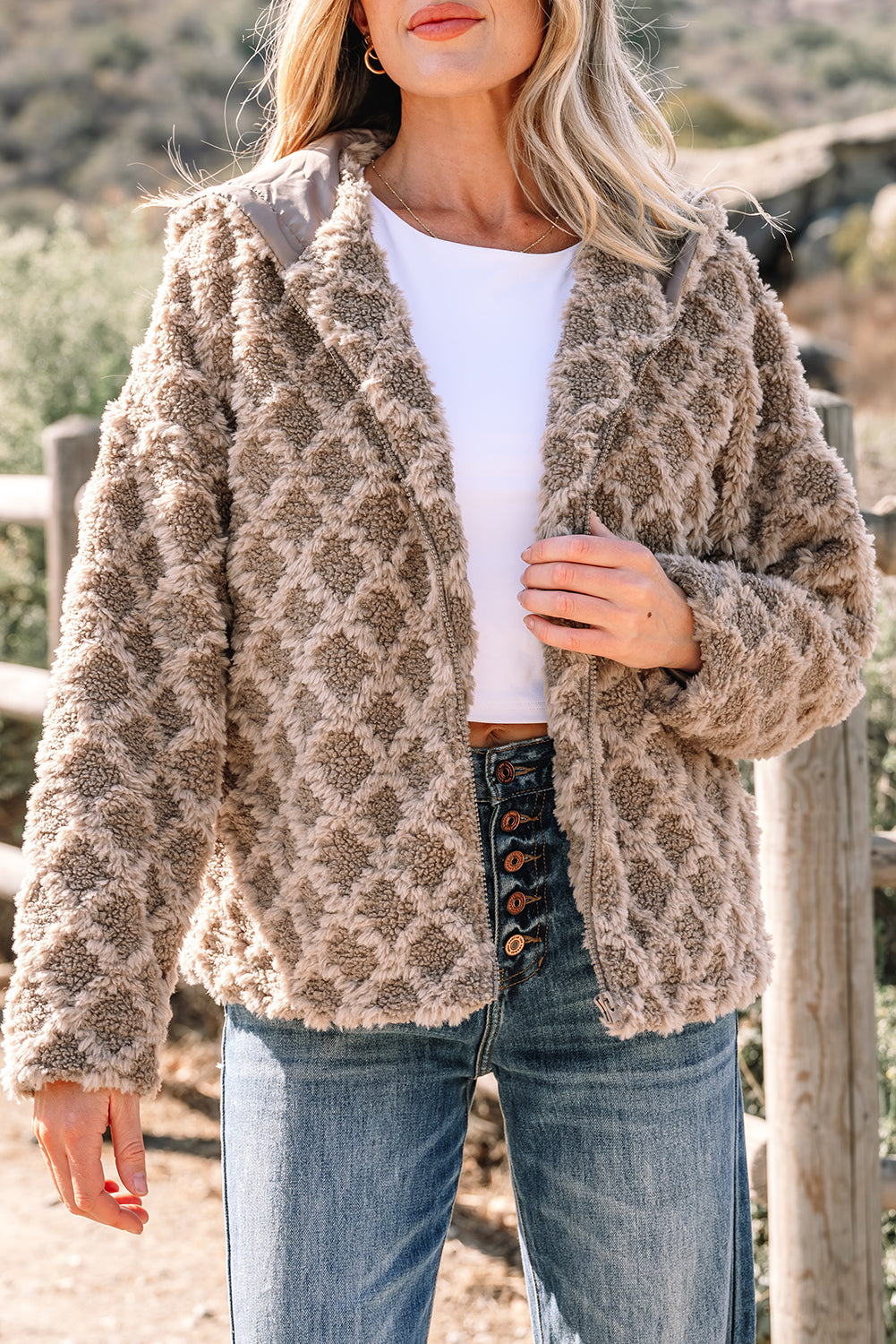 Яке с качулка