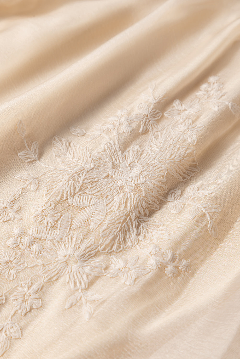 Дълга пола с бродерия