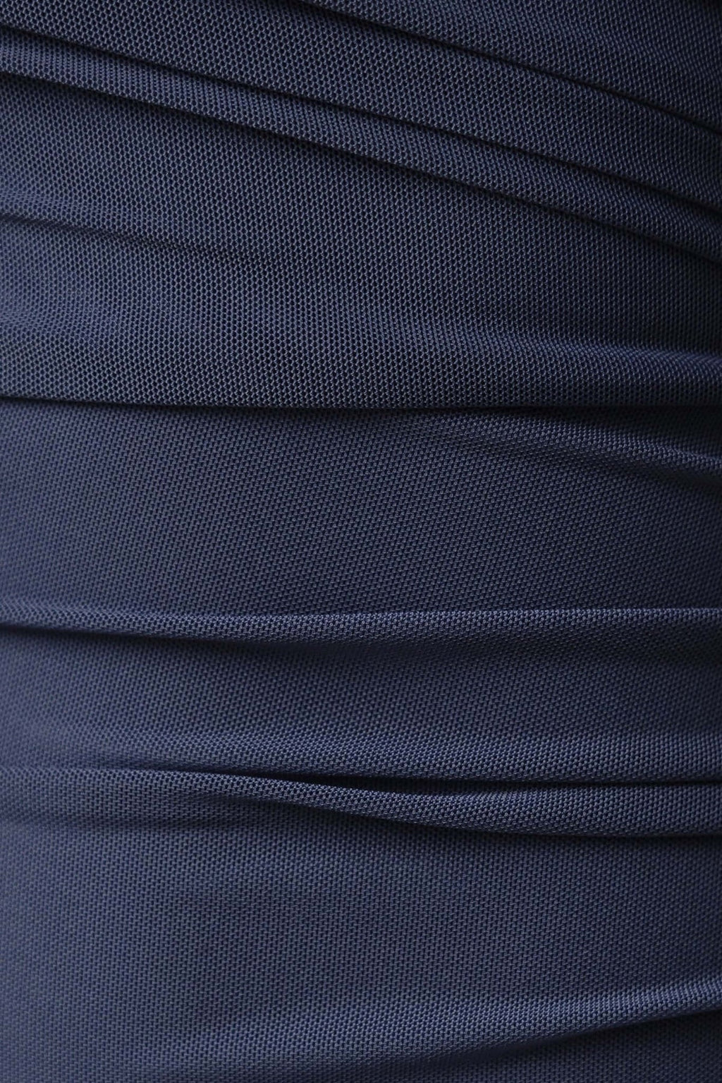 тъмносин плат