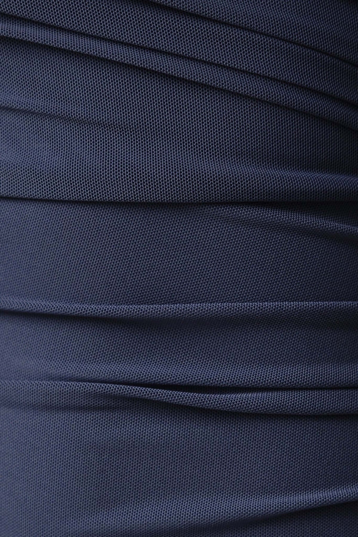 тъмносин плат