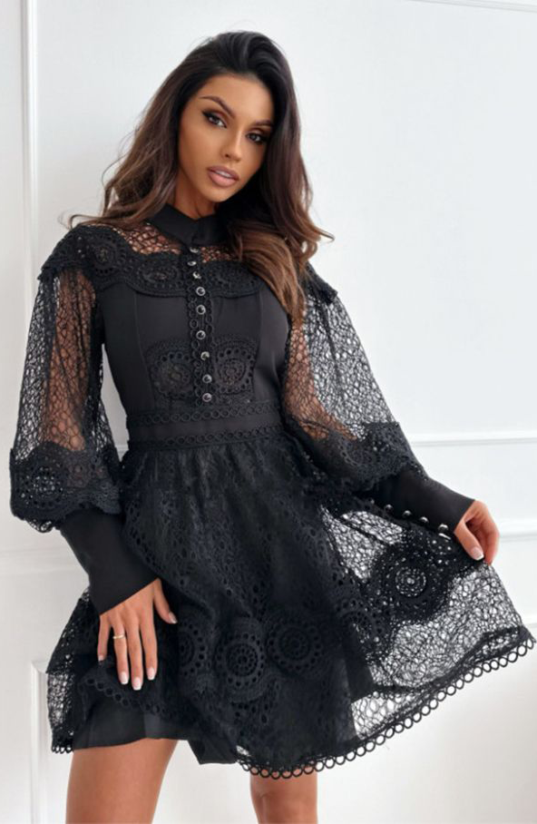 Lace dress 